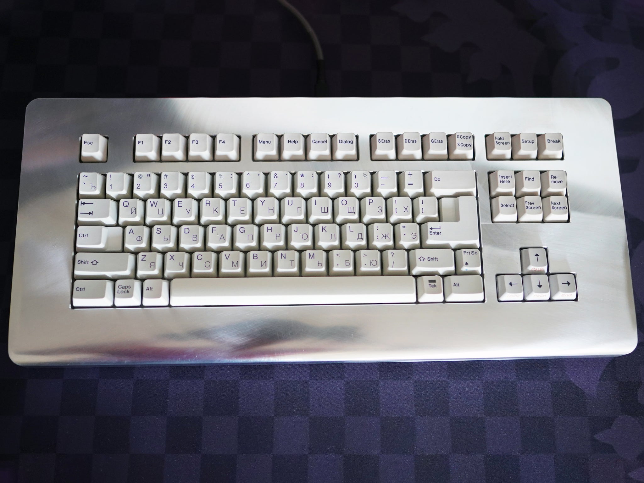 Prebuilt Alps Custom Mechanical Keyboards – Karolingian Craft